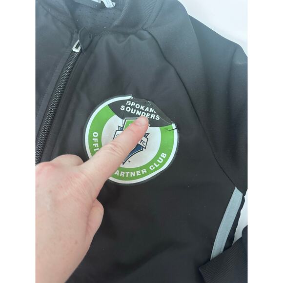 Adidas soccer uniform jacket - Picture 8 of 10